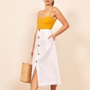 NWT Reformation Highland Skirt in White, Sz 0
